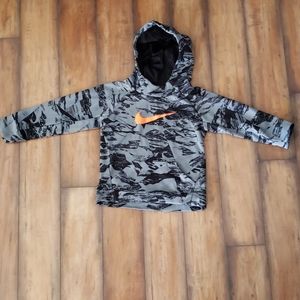 NIKE dri-fit Hoodie 4t